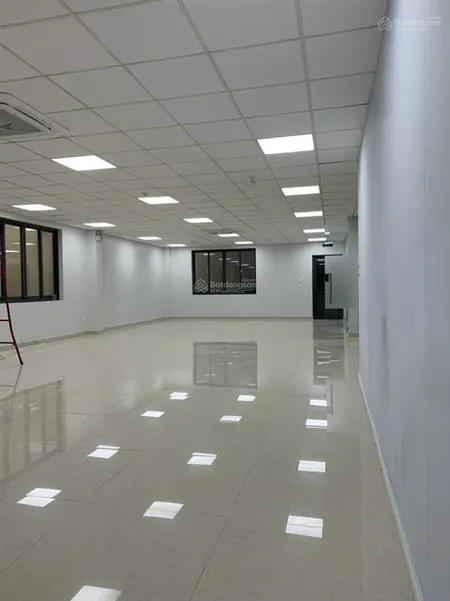 Cho thuê văn phòng mặt tiền đường nguyễn thi giao võ văn kiệt 140m2 30tr/tháng 0971 079 ***