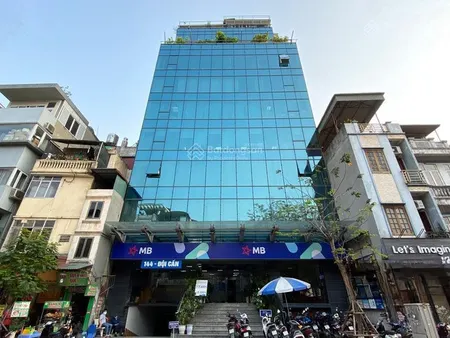 Cho thuê vp sẵn nội thất tại tòa dc building đội cấn ba đình 150m2 , giá 25tr/thang. tháng 2/2026