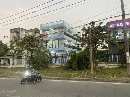 Cho thuê nguyên căn cổng kcn hiệp phước, 200m giá 13,5 triệu