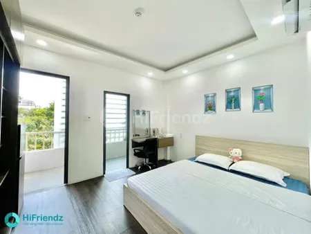 Phòng cho thuê ban công view trường sa, q3 gần sân bay tân sơn nhất full nội thất có thang máy
