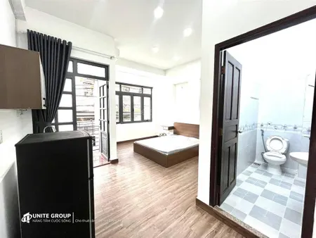 Cho thuê phòng trọ rộng, ban công, cửa sổ trời gần đh văn lang, hẻm xe hơi, full nội thất