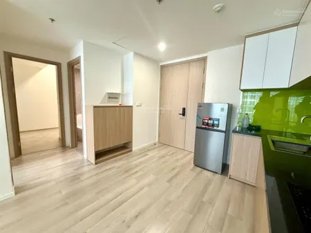 Hot! cho thuê 2pn, giá 8.5tr,miễn phí ql,nt mới 100% lumiere q9 , view đẹptầng trung vinhomes