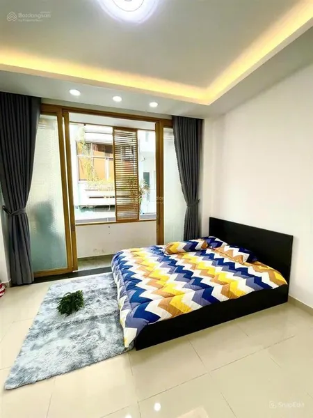 Ngay đh sư phạm cơ sở 2, cho thuê căn studio ban công + full nội thất. 0989 785 ***