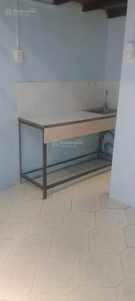 Cho thuê phòng trọ còn mới đs 9 p9 gv 3x5m có gác rộng