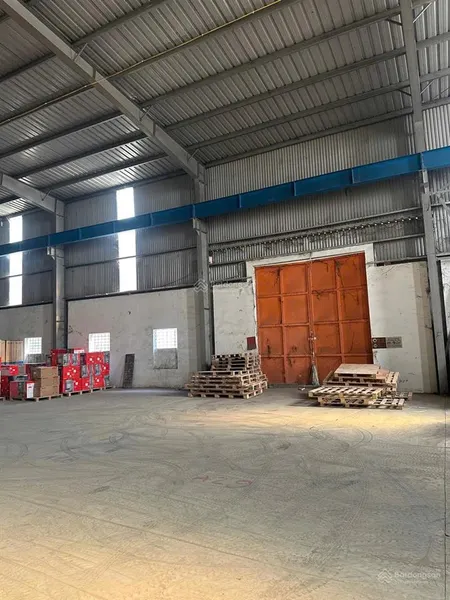 Cho thuê 800m2 kho xưởng tại kcn tân quang hưng yên