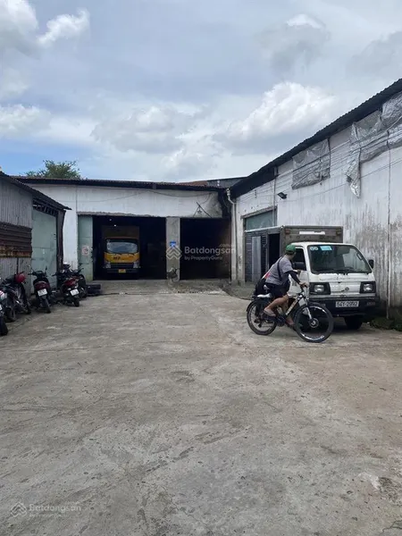 Kho 200m2 đường nguyễn trọng quyền, quận tân phú/ gần luỹ bán bích, đường cont