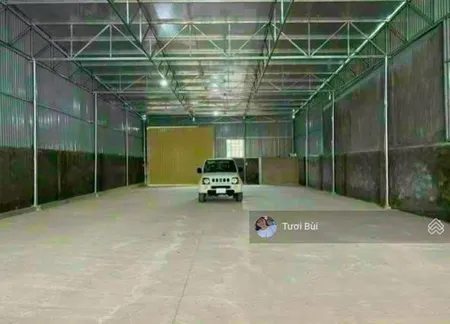 Cho thuê kho 2 mặt đường trước rộng 23m & sau 12m, dt 500m2, đường a5 khu đô thị vcn phước long 2