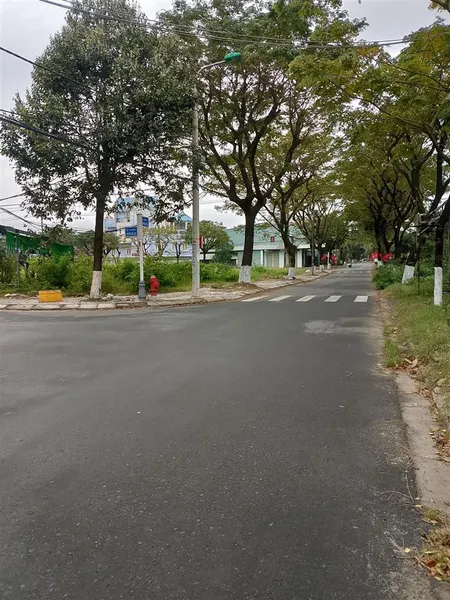 Bán lô đất kẹp cống đường trừ văn thố, cẩm lệ, đà nẵng giá tốt. my 0935 872 *** tư vấn.
