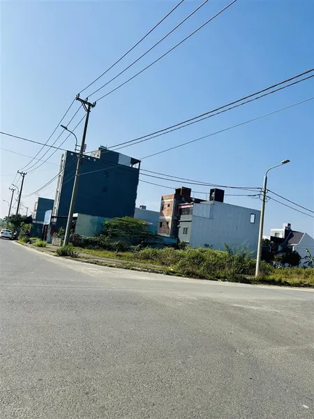 Chính chủ gửi bán lô tđc 10m5 bá tùng hoà quý ngũ hành sơn