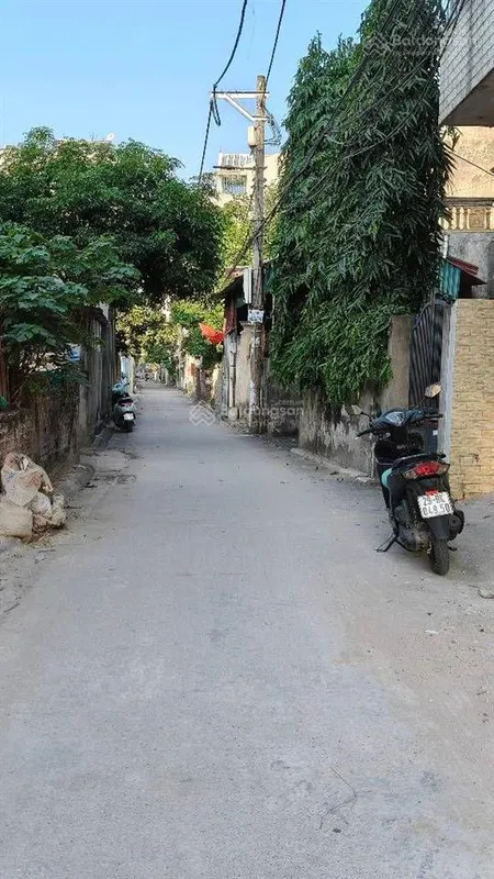 Lô đất đẹp tđc giang biên 54m ô tô vòng quanh giá đầu tư ~160tr/m2