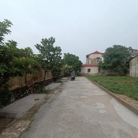 Đường 5m, làn 2 quốc lộ 17, phường xuân lâm, khu phố đức hiệp, dt 45m2, ô tô tận đất
