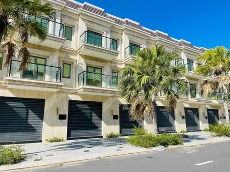 Chính chủ bán shophouse lakeside đường 15m 3 tầng rẻ nhất chỉ 6,5 tỷ