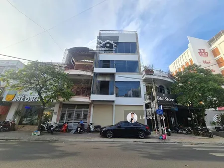 Cho Thuê Nhà Phố đường Vân đồn Ngang 7m Diện Tích 155m2 Thuận Tiện Kinh Doanh