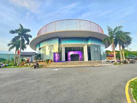 Cho Thuê Siêu Mặt Bằng 1.600m² Khu Ecogreen Q7 Giá 180 Tr/th