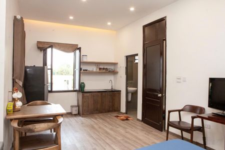 Cho thuê phòng studio full nội thất View đường Phùng Hưng ngõ 23B Lý Nam Đế Hoàn Kiếm
