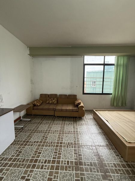 Cho thuê phòng 4,5 tr khép kín nhà mới full đồ tại số 5 ngõ 101 Hoàng Ngân