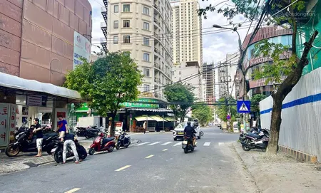 Góc 2 mặt tiền đắc địa trần đình đàn, cách biển mỹ khê vài bước chân