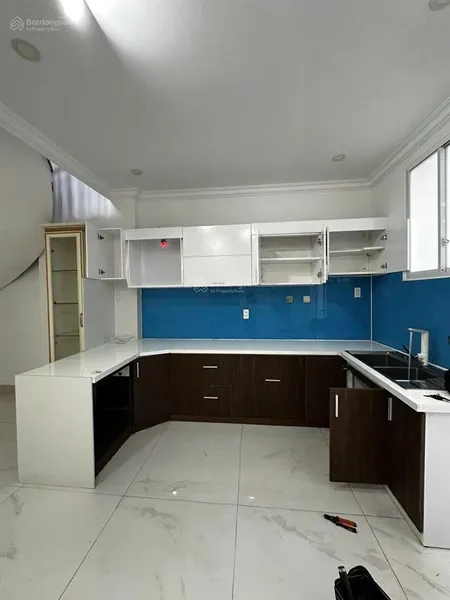 Nhà 3 tầng, mặt tiền bắc sơn cách biển hòn chồng 400m ] sẵn dòng tiền cho thuê giá 16,3 tỷ