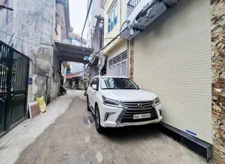 Mặt ngõ đức thắng kinh doanh đỉnh nhà mới, full nội thất, ô tô tránh
