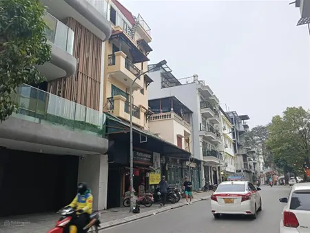 Bán gấp đất quảng an tây hồ hà nội dt| 122m | mặt tiền 15 view hồ tây giá 450tr/m 0973 452 ***