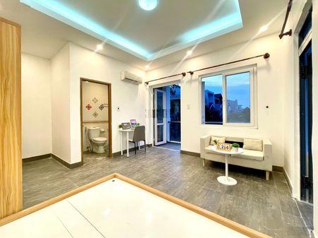 Cho thuê phòng mới 100% bancong đóng nắng 40m2 ngay Bình Lợi, gần đại học Văn Lang CS3, an ninh tốt
