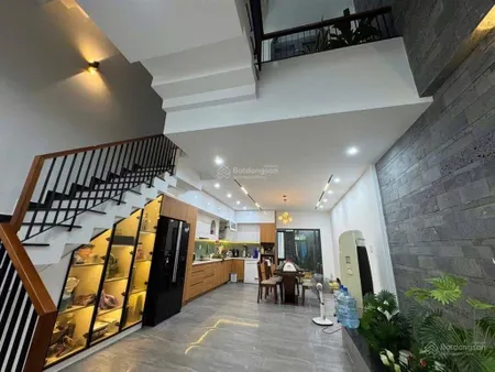 Bán nhà 4 tầng 109m2 mỹ an view sông hàn ở & khai thác dòng tiền