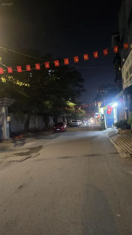 Chủ gấp bán đất quận 7 full thổ cư cây dựng 4 tầng hxh gần,dt60m2 giá hơn 3ty thương lượng