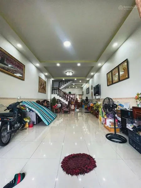 Giá rẻ nhất khu nhà 1 trệt 2 lầu trục chính đường số 6 kdc văn hóa tây đô