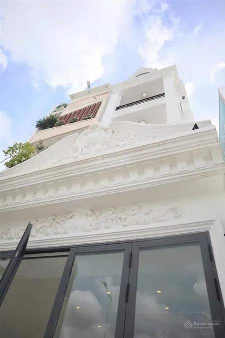 Bán nhà trệt 4 lâu mặt tiền đường trần hoàng na ( có thang máy ), tp cần thơ