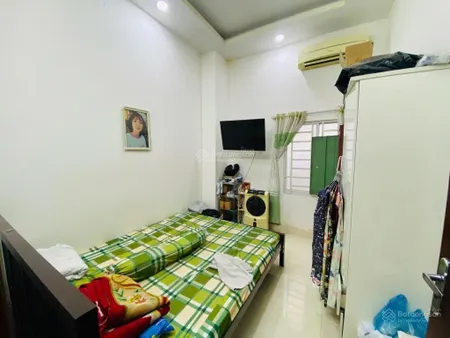 Bán nhà riêng tại hồ bá phấn, 9,98 tỷ, 117 m2, 3pn, 3wc, kế bên trường ngô thời nhiệm