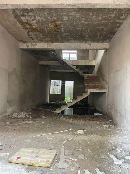 Bán nhà thô nhà biệt thự 5,2 tỷ, 108m2 tại võ văn kiệt, vĩnh long