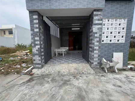 Bán nhà hẽm 330 châu thị kim thuộc phường 7 , tp tân an diện tích 5 x 38 ( nhà xây hết đất ).