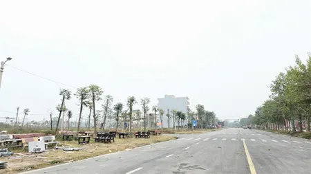 Đất đấu giá tam đồng mặt đường mê linh (đường này rộng 100m) vỉa hè 30m. ngay gần kcn tiến thắng