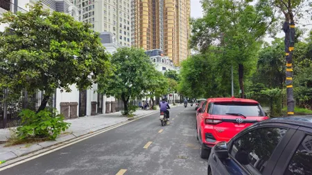 Bán gấp giảm giá sâu, biệt thự hải phát roman plazal tố hữu xây 4 tầng, mặt tiền 11m, kinh doanh