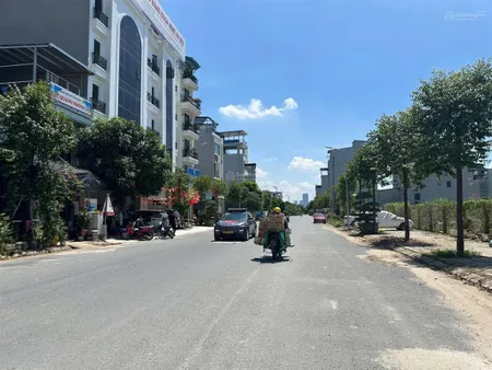 Đẹp nhất đất khu 25,2 ha vân canh, mặt đường 30m, cạnh trường cấp 3 & công viên, vỉa hè rộng,45m2