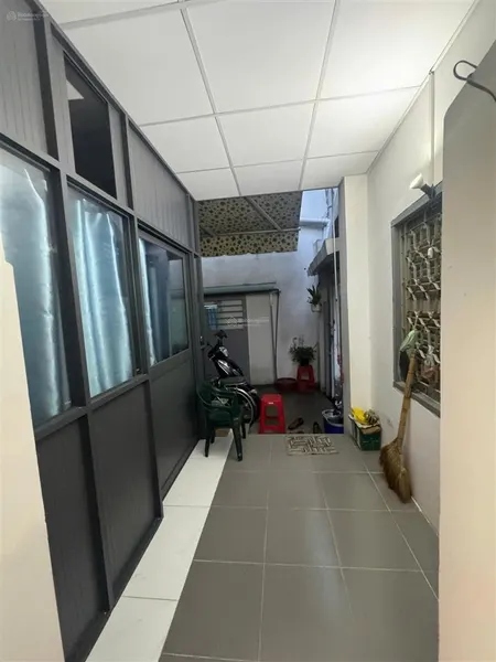 Nhà 2 mặt tiền phong phú quận 8, phù hợp xây căn hộ dịch vụ