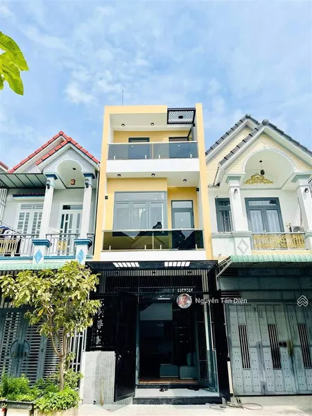 Nhà lầu trệt 3 phòng ngủ kdc phú hồng thịnh 8 chỉ 4 tỷ 1 thương lượng