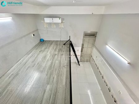 Cho thuê phòng gác cao 1m8 - Thang máy bảo vệ 24/24 - Ngay Lê Văn Sỹ Gần Q3 Q10 Q1
