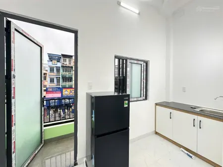 Cho thuê phòng trọ 30m2 1 trệt 1 lầu, nội thất mới 100% ngay bạch đằng ngay hàng xanh giáp quận 1