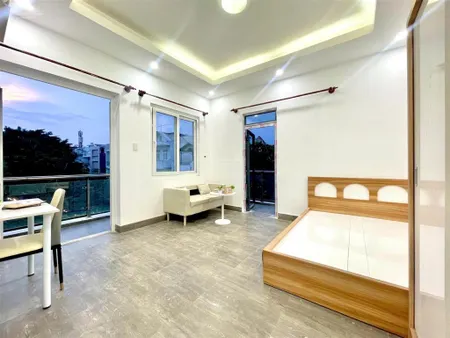 Cho thuê phòng mới 100% bancong đóng nắng 40m2 ngay bình lợi, gần đại học văn lang cs3, an ninh tốt