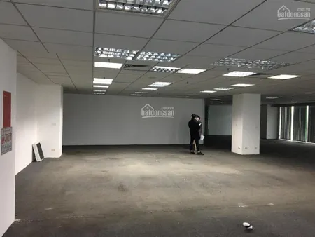 Cần cho thuê gấp văn phòng phố tân mai, hoàng mai 80m2, 120m2, 200m2, 900m2 giá 105 nghìn/m2/th