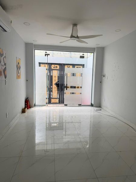 Cho thuê Văn phòng đẹp, 10 triệu, 64 m2 tại Trần Trọng Cung, p Tân Thuận Đông, Q7, HCM