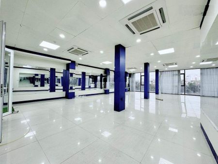 Cho thuê văn phòng gần cầu Sài Gòn đường Tân Cảng P25 quận Bình Thạnh 100m2 giá 25tr/tháng cc