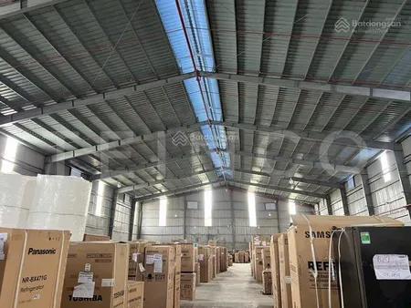 Cho thuê kho 2.200m2 mặt tiền quốc lộ 61c