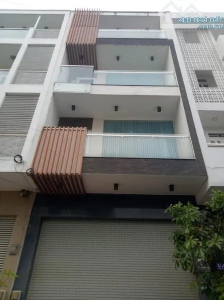 Nhà Mặt Tiền Phan Văn Trị P7💦5X20M 3 Lầu.5pn.5wc💦30 triệu