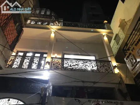 Cho thuê nhà 70m, 2 lầu tại hxh Bùi Viện, q1