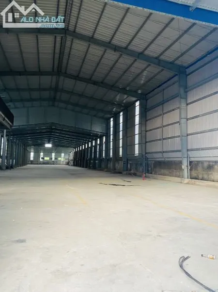 Xưởng 2400m² Tân Đông Hiệp Dĩ An làm kho sản xuất nhiu ngành nghề