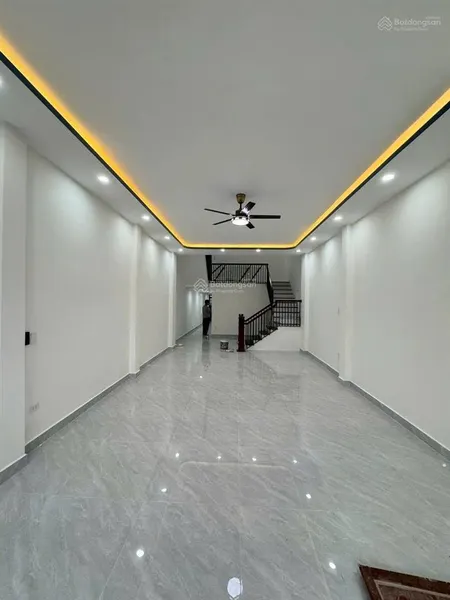 Bán nhà 2 tầng mặt tiền phạm hùng,hòa xuân, kinh doanh tốt có dòng tiền 0775/115/432