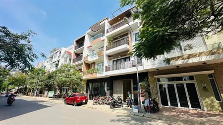 Nhà phố 4 tầng mặt tiền ngang 6m có sẵn dòng tiền 30tr/th. cạnh siêu thị go .