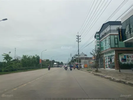 Chính chủ bán ô đất đồng nhà vác thị trấn lâm thao phú thọ . giá 2tỷ6 diện tích 100m2 vỉa hè 4m